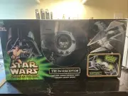 Star Wars “Power of the Jedi” Tie-Interceptor