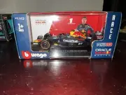 Bburago 2023 F1 Racing Oracle Red Bull Racing RB18 (2022) Max Verstappen #1 1:43