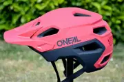 Oneal Or ` Trailfinder Lightweight Allmountain Enduro Helmet Magnetic Lock Red
