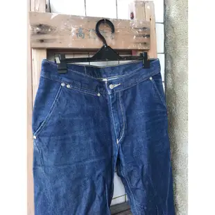 W27 中腰 Levis 牛仔褲 二手Levi's 立體剪裁褲 3D褲 二手 丹寧牛仔褲 夏日必備 七分褲 顯瘦 絶版品