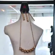 Necklace/Earrings Set By PAPARAZZI Jewelry