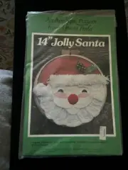 Yours Truly Pattern #3929 14" Jolly Santa Applique Quilt Hoop Uncut