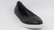 Lori Goldstein Collection Slip On Leather Flat with Elastic Black