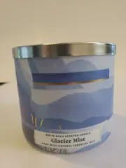 (1( One) " GLASIER MIST" White Barn Bath Body Works 3-wisks Scented Candle.