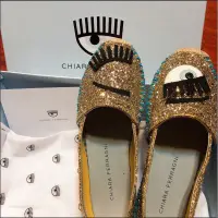 在飛比找蝦皮購物優惠-Chiara ferragni 眨眼亮片草編平底鞋36號（金