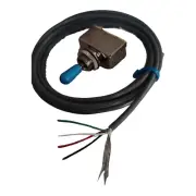 3-way Box Switch w/ 5 ft 4 Conductor Shielded Wire Chrome / Blue Tip