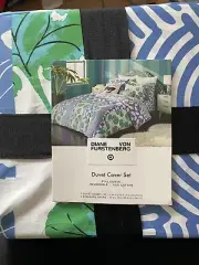DVF X Target Full/Queen Double Sided Duvet Cover With 2 Shams