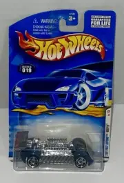 Vintage 2001 Hot Wheels First Editions Krazy 8s Collector 019 New in Package