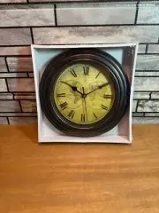 Antique Map Faced 10" Brown Round Simplicity Analog Wall Clock, Free QuikShip