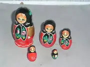 RUSSIAN NESTING DOLLS 5 Dolls MATRYOSHKA