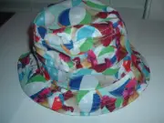 NWT DC SHOES BUCKET HAT S/M COCK & BALLS ROOSTERS BEACH BALLS BRIGHT BEACH LIDDY