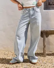[DESU] DESU Women's Knox Baggy Jeans in Bleach Denim Size 8 8 Bleach Denim