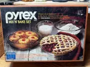 Vintage Pyrex Mix’N’Bake Set Classic Clear Bakeware NIB By Corning 1212