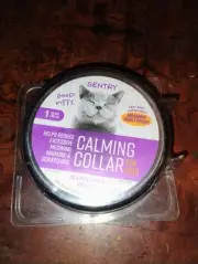 Sentry Calming Collar for Cats Reduce Meowing Marking Scratching