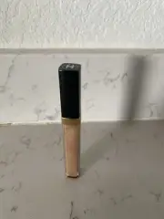 Chanel rouge COCO moisturizing gloss - 712 melted honey -