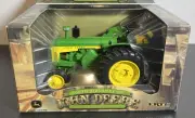 1/16 Ertl John Deere 830 200th Birthday Tractor DieCast W/ Box