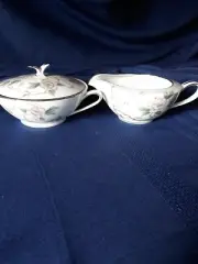 Noritake , CHATHAM Cream & Sugar Set