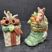 Fitz & Floyd GREGORIAN Horse Stocking Salt & Dove Gift Pepper Shaker Set