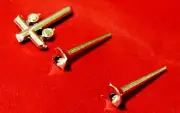 AMT Peterbilt 352 Pacemaker Cab Horns 1/25
