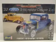 Revell 32 Ford 5 Window Coupe 2n1 **FACTORY SEALED**