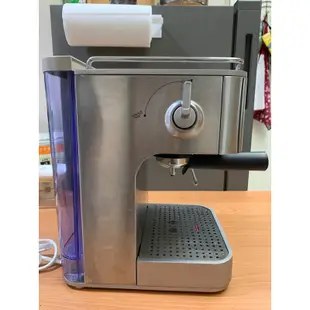 伊來克斯Electrolux  EES250半自動義式咖啡機