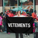 VETEMENTS LOGOS 個性化家居裝飾 室內的花園裝飾旗幟 戶外裝飾旗幟 現貨 152X90CM