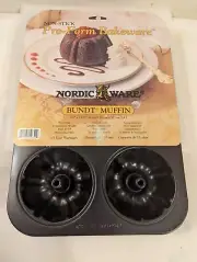 Nordic Ware Pro-Form Bakeware Bundt Muffin NEW