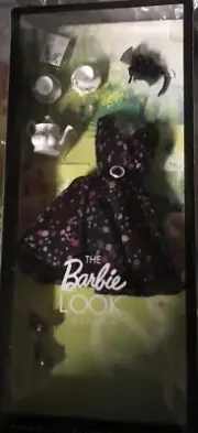 Barbie Collector The Barbie Look Collection: Tea Party Fashion Pack