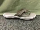 New Women’s Clarks Cloudsteppers Brinkley Keely Flip Flops in Greystone size 10
