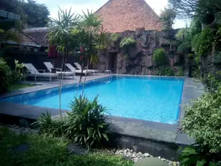 巴蘭班南旅館Prambanan Guesthouse