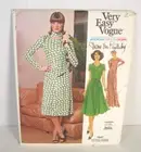 Vintage Vogue Diane Von Furstenberg 2641 Dress & Scarf Misses' 14 Pattern Uncut