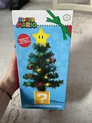 Nintendo Super Mario Bros Star LED Light Up 10 inch Desktop Christmas Tree NIB