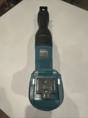 Makita XRJ05Z 18-Volt LXT Cordless Brushless Reciprocating Saw - Bare Tool