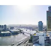 W Brisbane