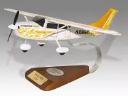 Cessna 206 Model Desk Wood Airplane New Model Small Scale 1/32