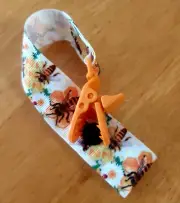 Standard Dummy clip clips soother holder - Bees & FLOWERS