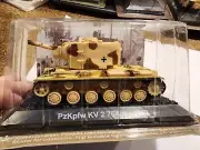 Amer.com 1/72 Scale Pz.Kpfw KV 2 754 (r) Captured Russian KV 2