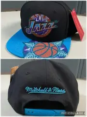Mitchell & Ness Utah Jazz Basketball Snapshot Snapback Hat HWC Black /Light Blue