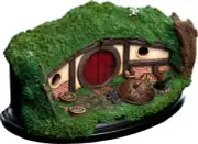 WETA Workshop Polystone - 31 Lakeside Hobbit Hole [New Toy] Figure, Collectibl