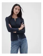 [Unison] Fitted Button Through Top in Blue