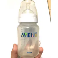 在飛比找蝦皮購物優惠-AVENT 新安怡 PP 防脹氣奶瓶260ml（附奶嘴）