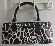 PRIMEWARE INSULATED WINE CLUTCH PURSE BAG-ANIMAL PRINT- GREAT CONDITION! NWOT!