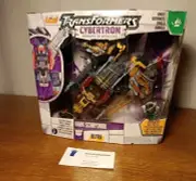 TRANSFORMERS Cybertron Robots in Disguise jungle DARK SCORPONOK 2005 MISB RARE