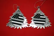 Thin Silver line Christmas Tree Shaped Ornament