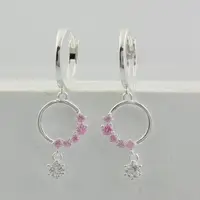 在飛比找momo購物網優惠-【Niloe】晶鑽圓滿 粉星光 純銀耳環 易扣耳環 造型設計
