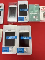 Lot Of Apple IPhone 5, 5S, SE, 6, 6+ Display & Parts
