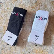 SUPREME FW24 JORDAN CREW SOCKS (2 PACK) JUMPMAN BLACK WHITE