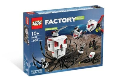 New LEGO Space Skulls 10192 Factory Classic very rare evil alien outer spaceship