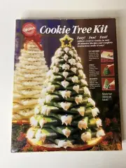 Wilton Cookie Cutter Tree Kit ~ BRAND NEW UnOpened Star