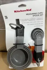 KITCHENAID MEASURING CUPS/SPOON SET BRAND NEW